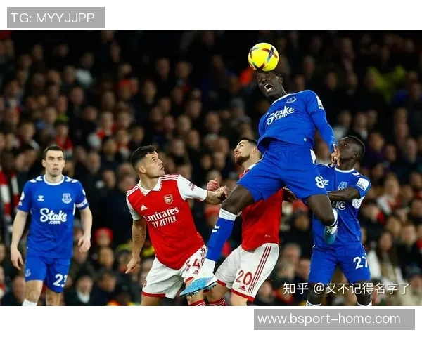 英超盛宴阿森纳狂胜多特蒙德帽子戏法点燃全场激情