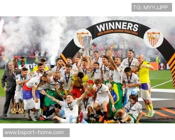 西甲激战：拜仁狂胜国米五球绝杀引发全场狂欢点评