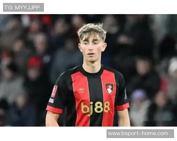 友谊赛惊现冷门那不勒斯与莱比锡战成平局引发全场热议